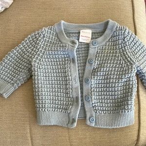 Like new 0-3 months Hanna Anderson cable knit cardigan